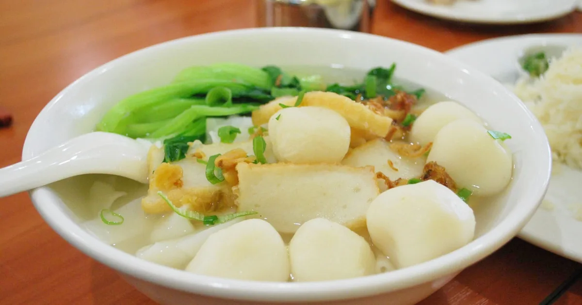 Fish Cake Soup calories