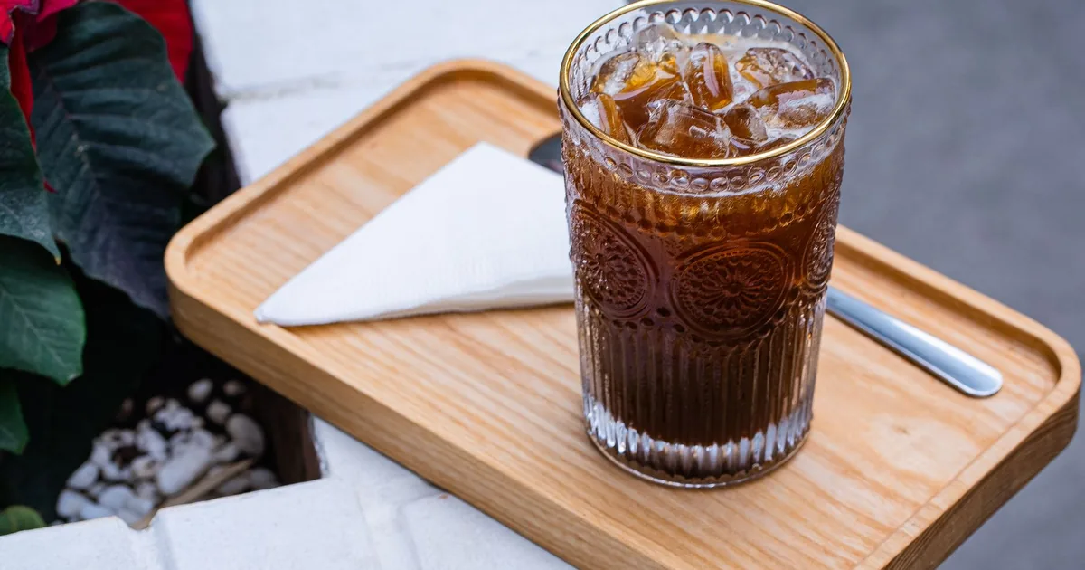 Do Zero-Calorie Drinks Actually Help You Lose Weight?